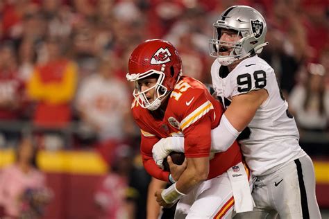 raiders vs kansas city chiefs